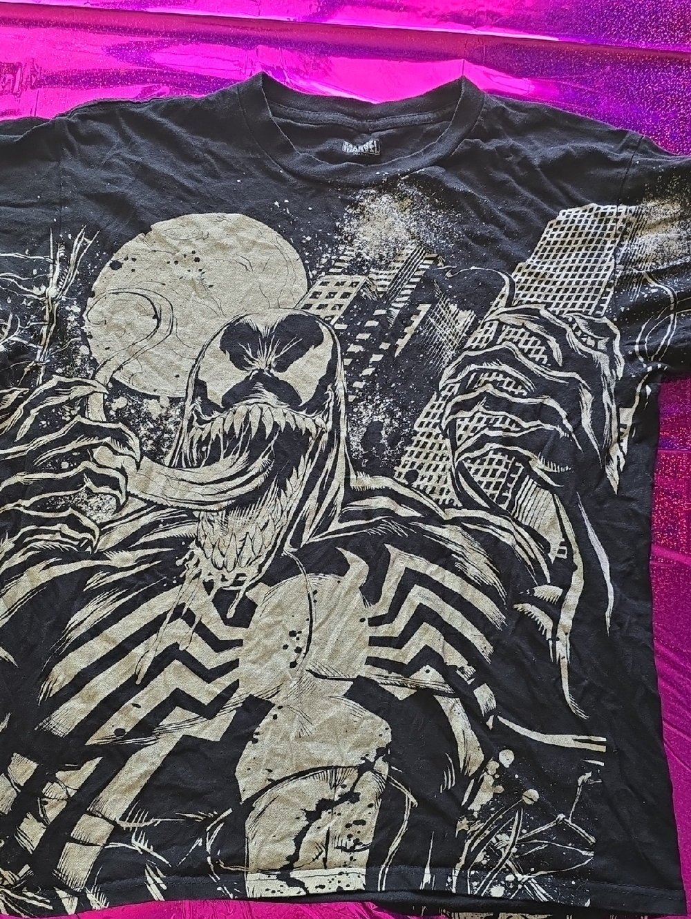 Marvel Venom Graphic Tee - Black & Cream